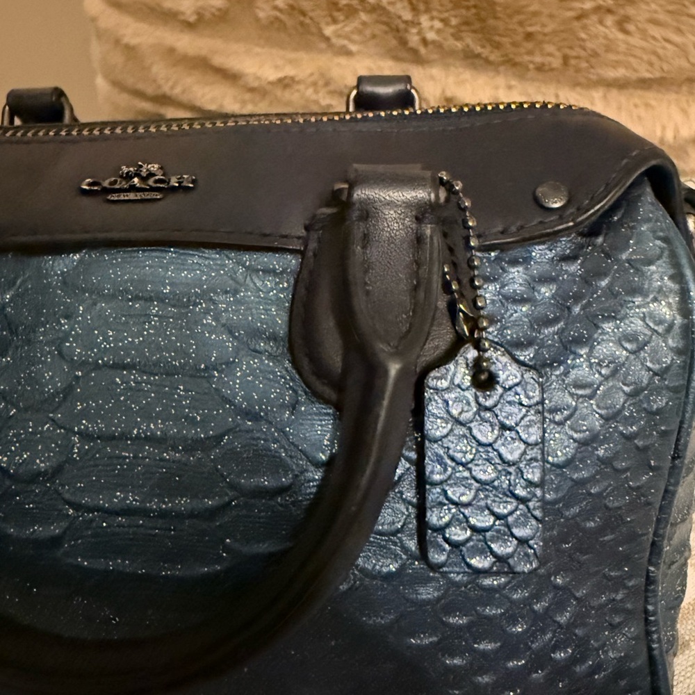 RARE Coach mini bannet Metalic Blue Satchel Bag - Picture 5 of 8